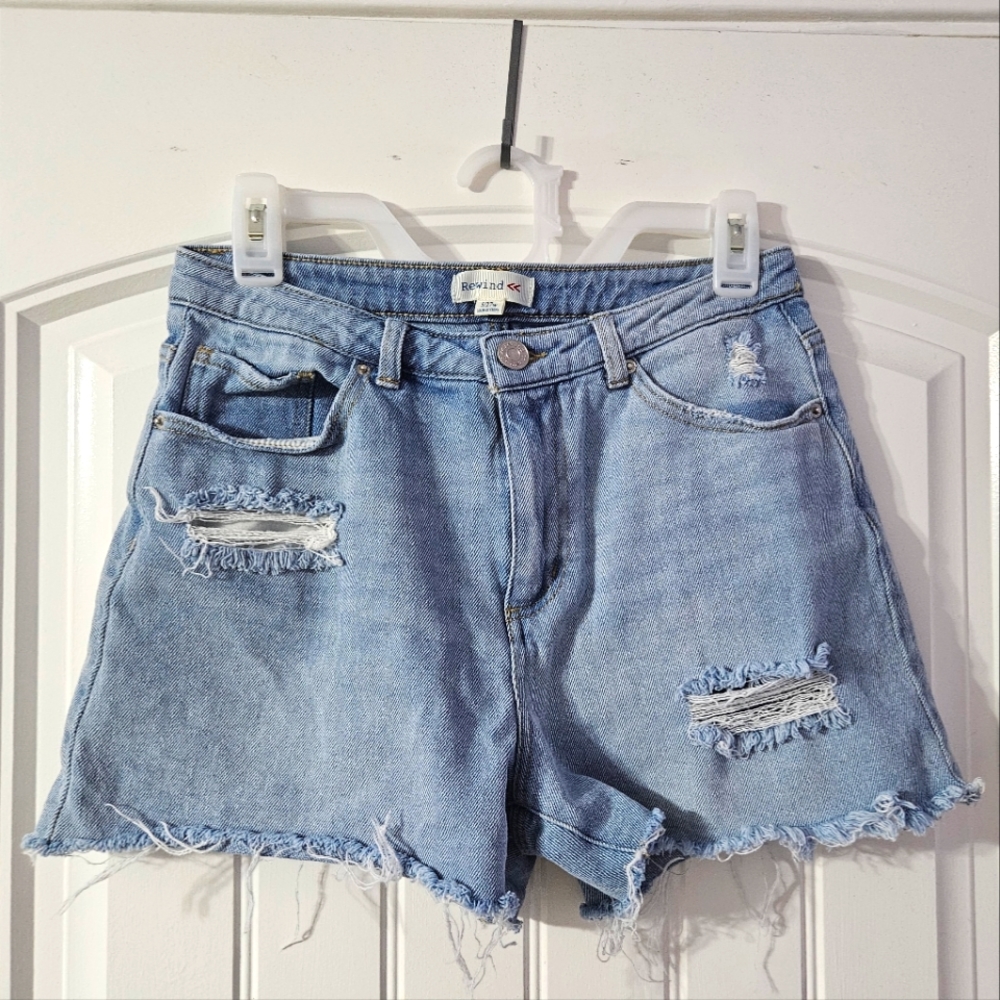 REWIND Denim Shorts Light a blue wash distressed Size 5/27w